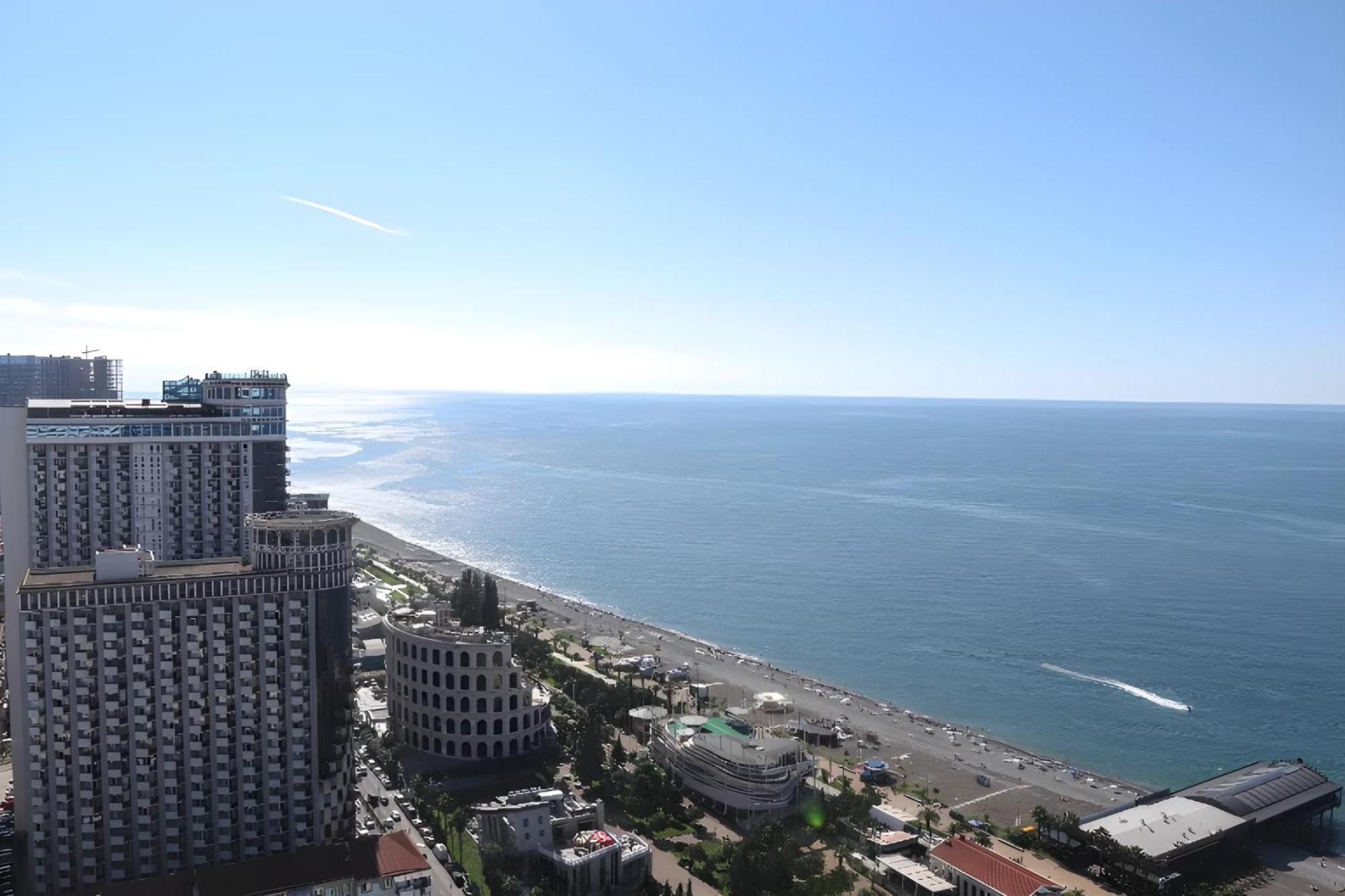 Luxury Orbi City Sea View Aparthotel Batumi Luaran gambar