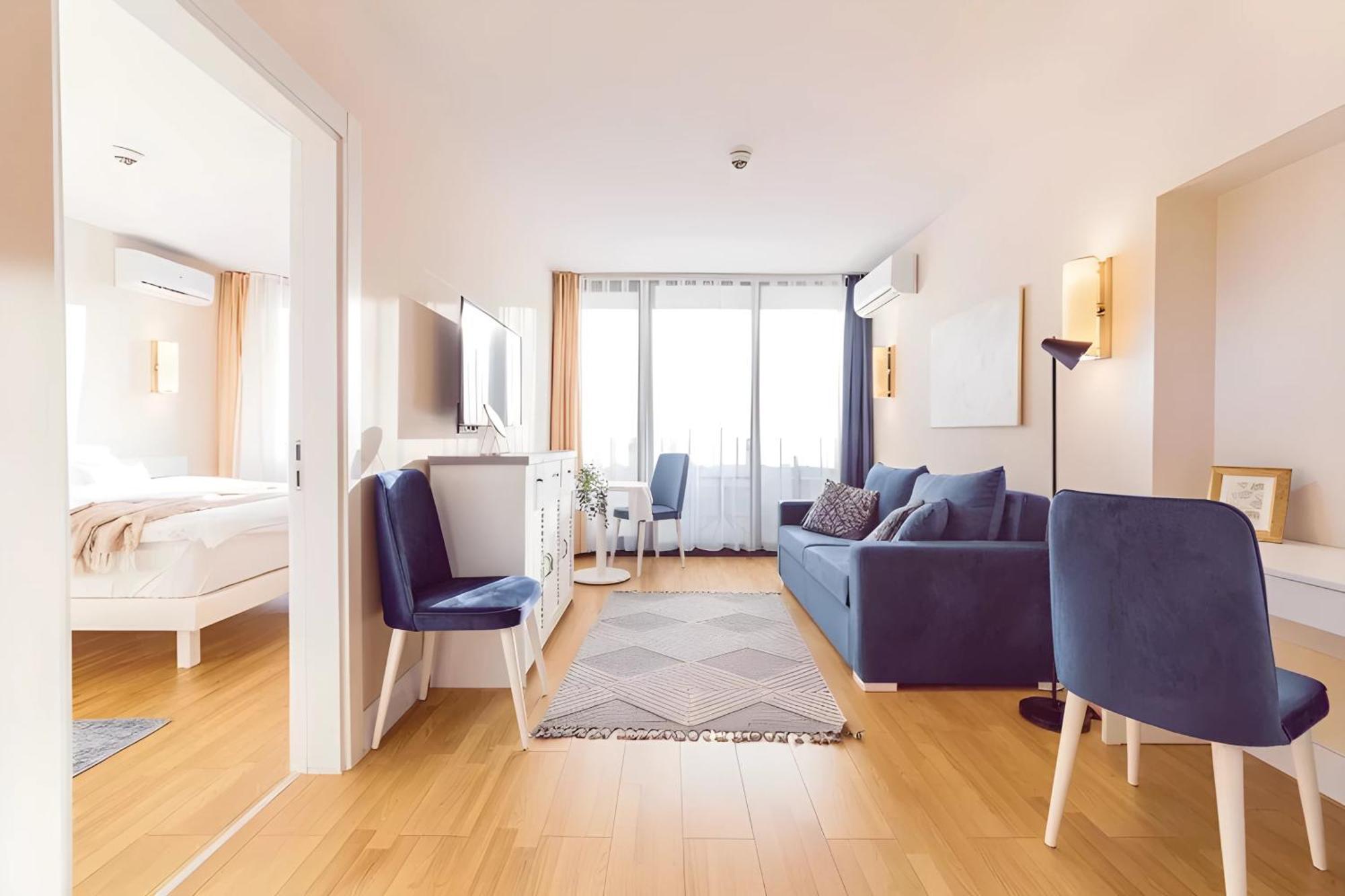 Luxury Orbi City Sea View Aparthotel Batumi Luaran gambar