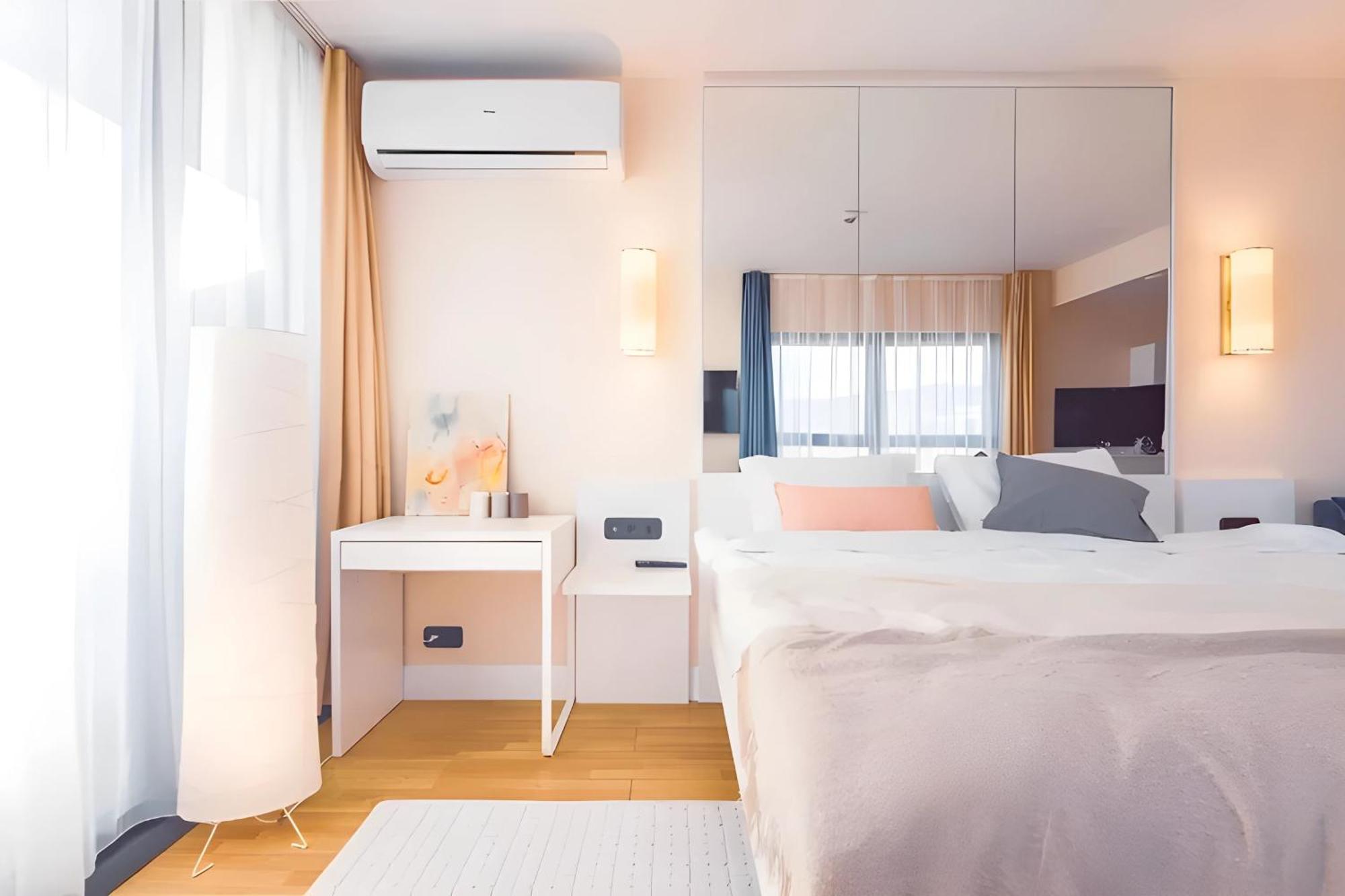 Luxury Orbi City Sea View Aparthotel Batumi Luaran gambar
